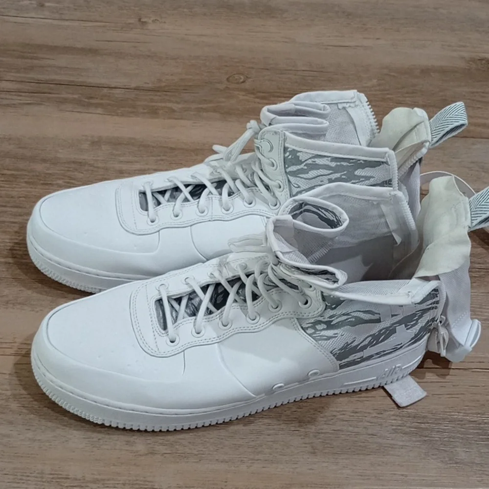 Nike AF1 men's shoes - Picture 3 of 5